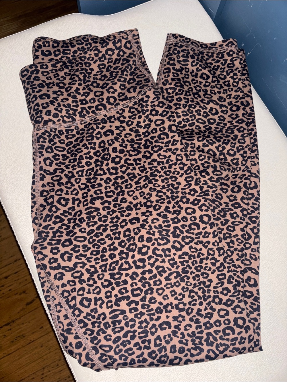 Leopard Print High-Waist Leggings —‎ Tan and Black